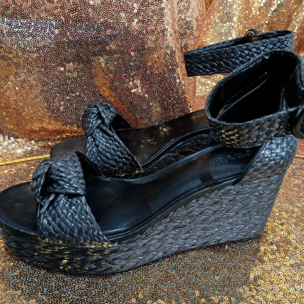 Chic Black Woven Wedge Sandals